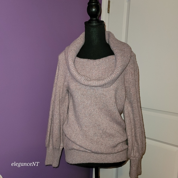 Express Soft Cowl Neck Sweater Women's Size : XS - Picture 2 of 11